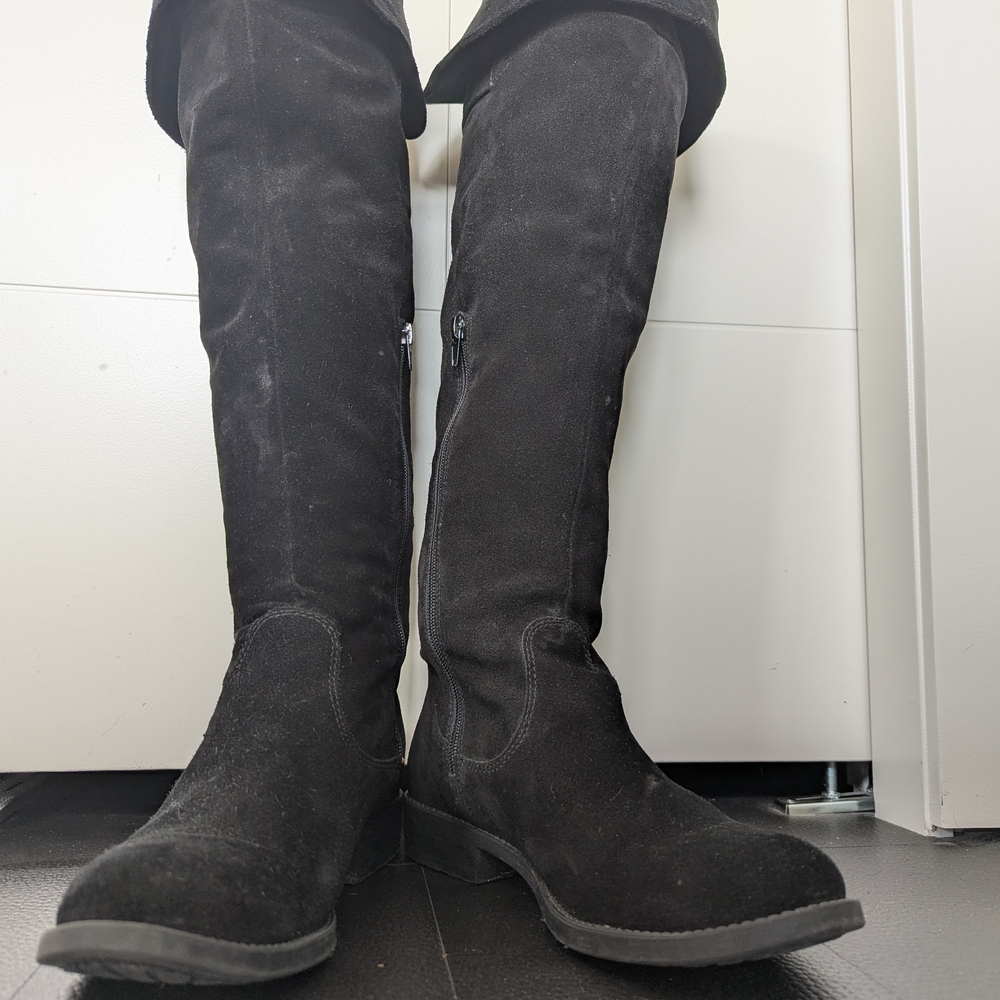 Chic Black Over the Knee Women's Boots